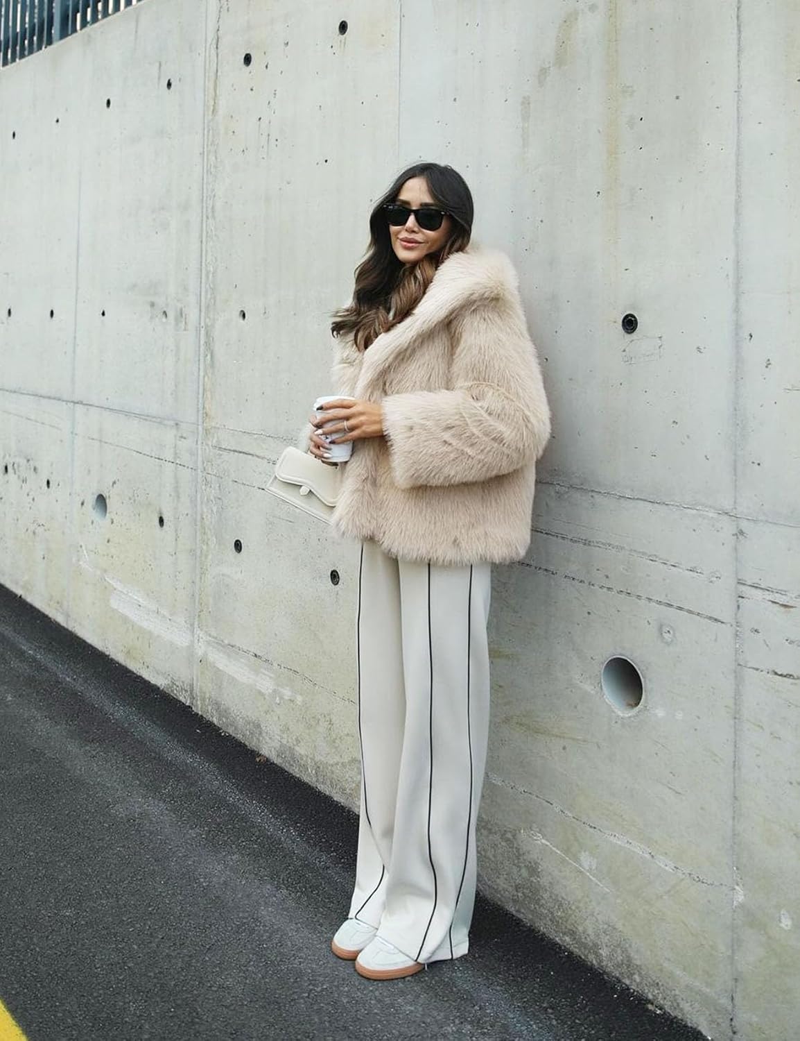 Women's Faux Fur Coat Fluffy Faux Fur Jacket Long Sleeve Lapel Furry Winter Jackets Shaggy Parka Short Coat - Image 4